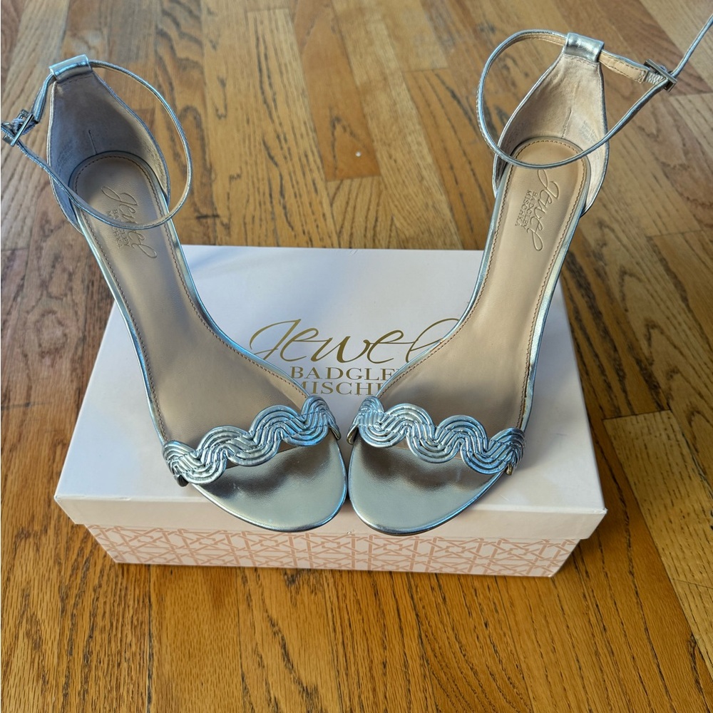 Jewl Badgley Mischka Sandal